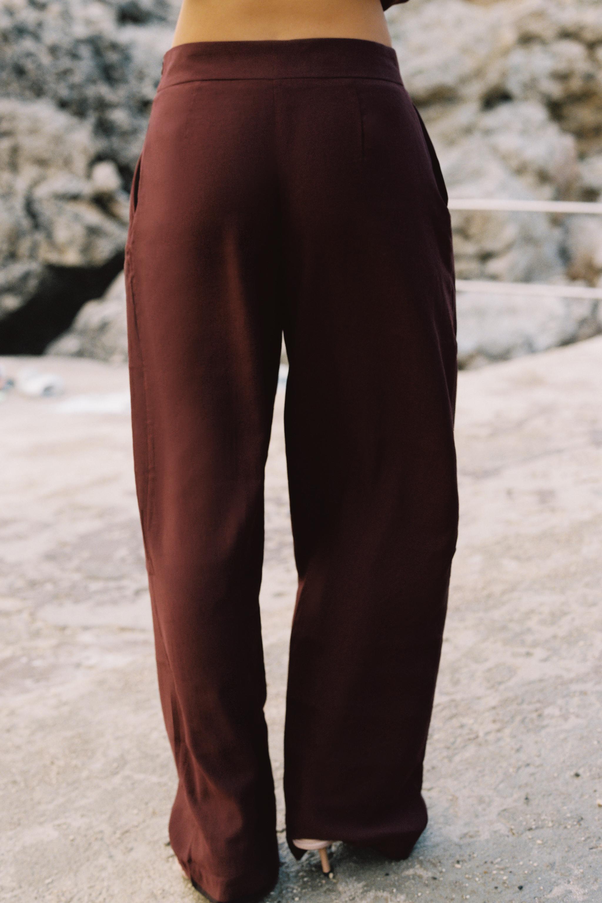 PLEATED STRAIGHT-LEG TROUSERS